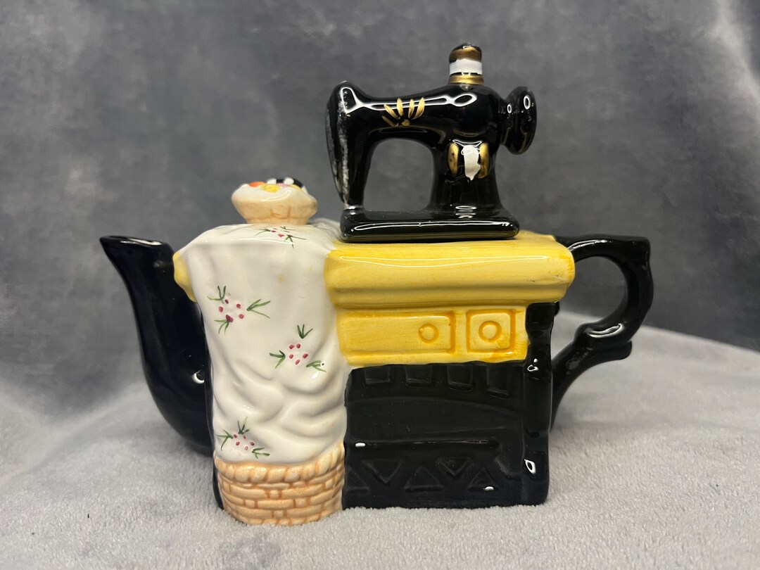 Vintage Rare Teapot Sewing Machine on a Tableceramic Etsy