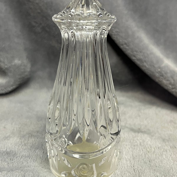 Vintage Crystal Salt or Pepper Shaker