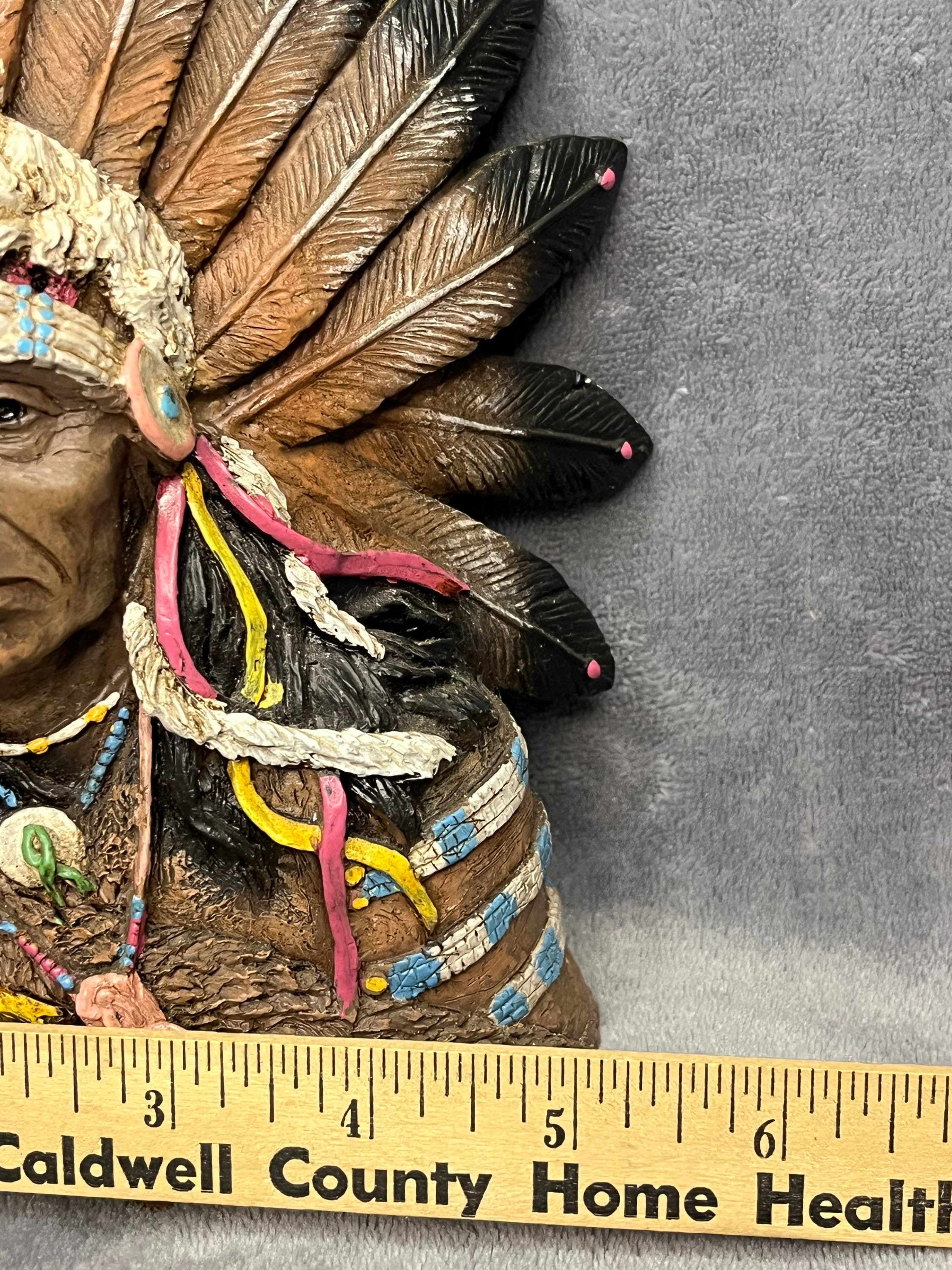 Hand-Painted Resin Parrot Figurine – Tropical Decorative Accent For Home, Beach Theme Decor & Party