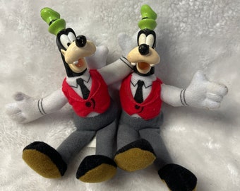 Collectable DISNEY 2 Goofy McDonalds House Of Mouse Happy Meal 6” Plush Toy Plastic Head