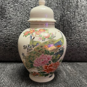 Vintage Andrea by Sadek Japanese Ginger Jar with Peacock/Floral