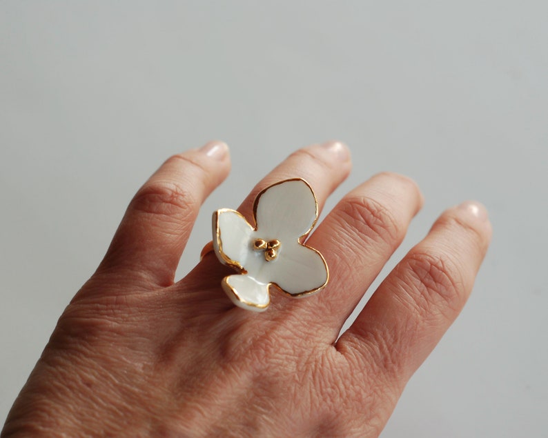 White Floral Porcelain Ring With Gold Rims, Ceramic Artisan Ring, Contemporary Ceramic Jewelry, Unique Handmade Jewelry, Handmade Gift image 4