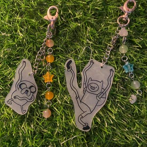 Llaveros hechos a mano a juego de Finn y Jake