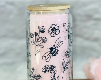 Glass Can with Bamboo Lid and Plastic Straw/Wildflowers/Birthday Gift/Gift for Her/Gift for Mom/Gift for Wife/Gift for Girlfriend/Bees