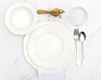 12 Piece Porcelain Dinnerware Set - White