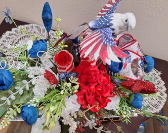 Patriotic Eagle floral centerpiece 4th of July Decor, Memorial Day America's Birthday