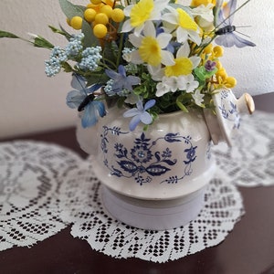 Teapot spring floral design, vintage Teapot and flowers, Teapot blue mum, Blue and white Teapot florals and butterflys