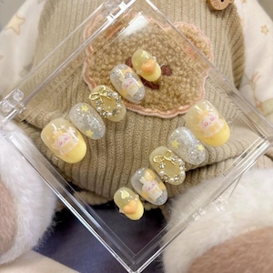 Honey Chiikawa Press-on Nails – Original Nail Design, Yellow Sparkle Set, Kawaii Anime Nails, Adorable Cartoon Nail Art