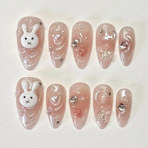 Soft Miffy Press-on Nails – Hand-Sculpted Kawaii Bunny Pastel Pink Nail, Glossy Cute & Soft Girl Aesthetic