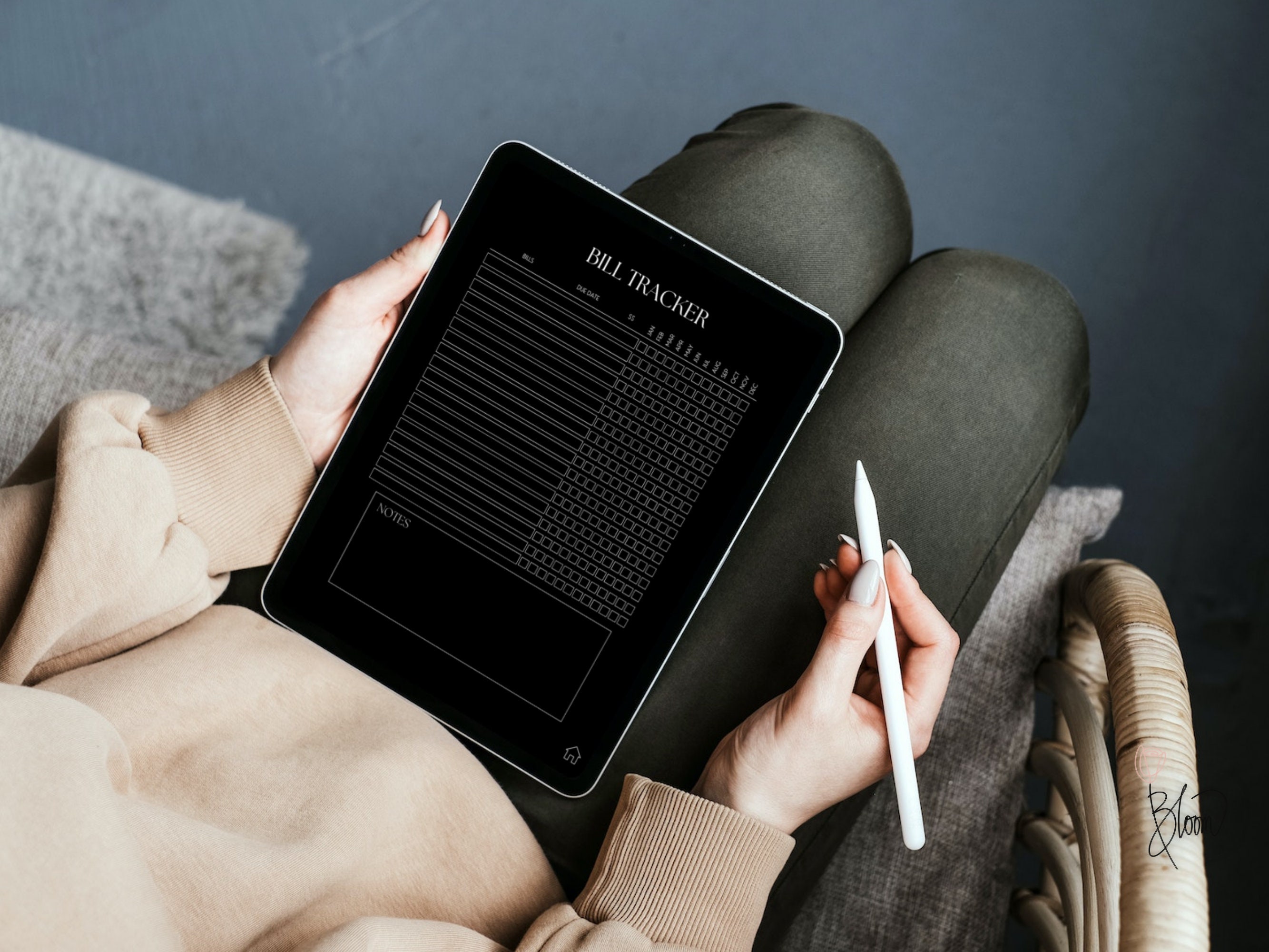 Dark Mode UNDATED Digital Planner Basic and Minimalist Fitness Tracker ...