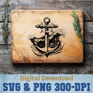 Puede incluir: Una ilustración en blanco y negro de un ancla con una cuerda y olas. El ancla está sobre un fondo de madera.