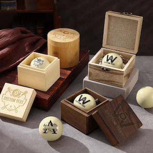 収納ボックス付きカスタムビリヤードボール、刻印入りプールキューボール、新郎付添人へのパーソナライズギフト、ビリヤードプレイヤーへのギフト、ベストマンへのプロポーズ