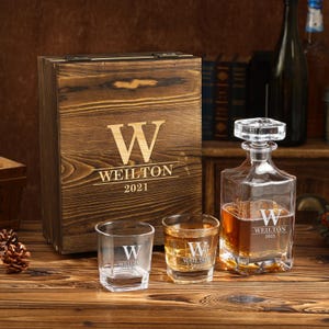 Personalized Whiskey Glass Set with Wooden Box, Whiskey Decanter Set for Dad, Groomsman Proposal, Groomsmen Gift,Best Man Gift,Gifts for Men