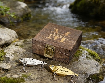 Isca de pesca personalizada com nome, conjunto em caixa de madeira gravada, presente para pescador, presente para padrinhos, presente para o Dia dos Pais.