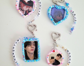 Llavero Decoden personalizado de carga superior, soporte para PC decorado con manga de K-Pop, lindo, coleccionable, kawaii, kpop, lindo llavero
