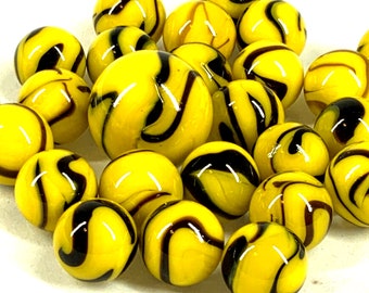 25 Marbles BUMMBLE BEE Stripes Yellow/Black Glass game pack Shooter Swirl