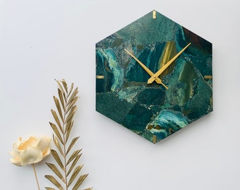 Moss Agate Wall Clock| home decor| hosewarming gift| crystal wall clock| elegant wall clock