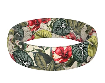 ThunderFit Silicone Wedding Rings for Women, Printed Design Breathable Rubber Engagement Bands 5.5mm Wide 1.8mm Thick