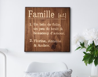 Décoration intérieur taillée dans le bois, définition du mot "famille" PERSONNALISABLE, tableau décoratif naturel.