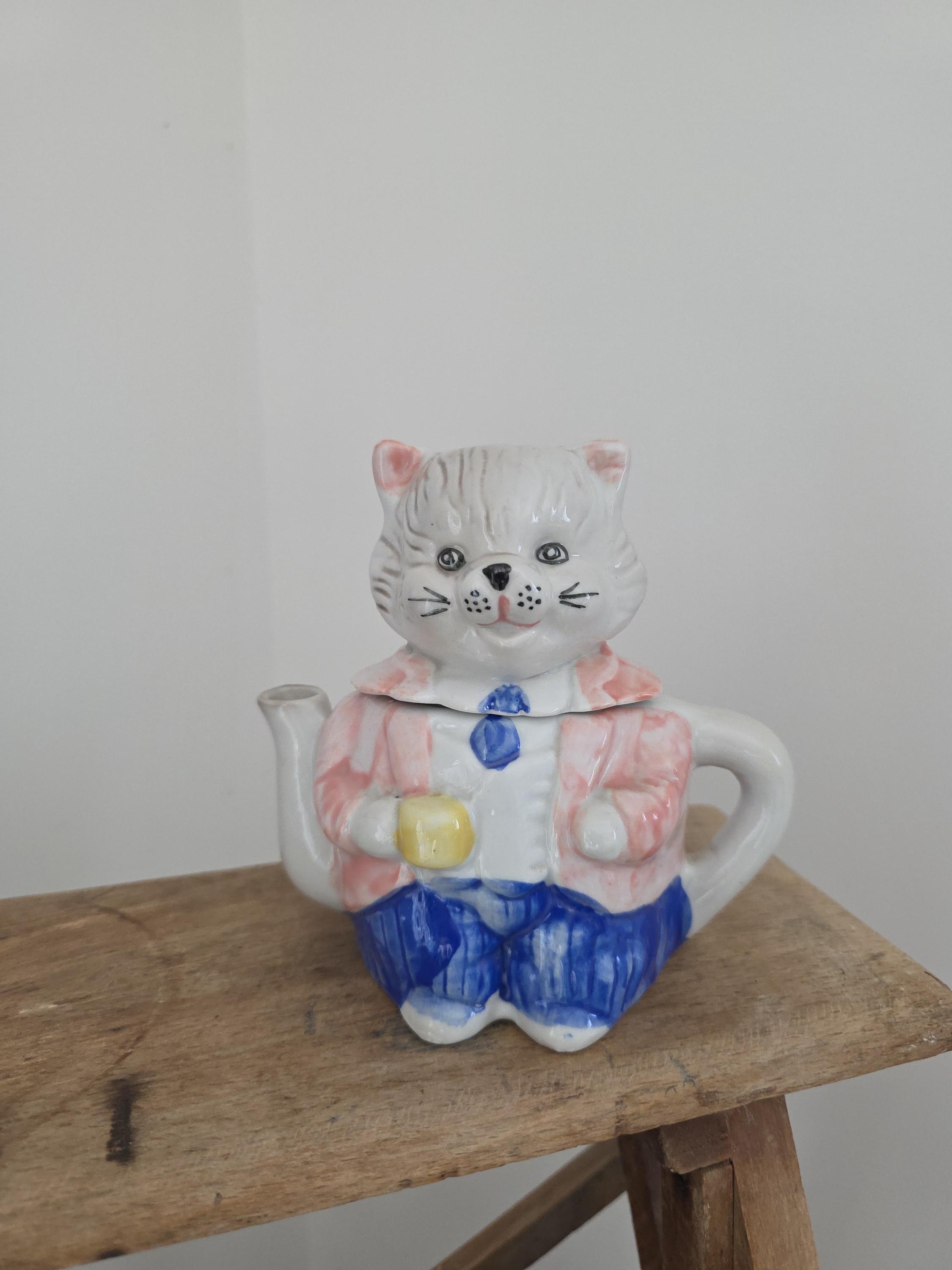 Théière anglaise décorée de chats, tisanière avec chatons collection