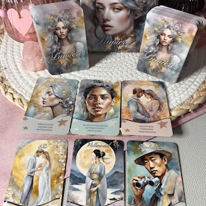 Dee’s Lumière Oracle - oracle cards - versatile - easy to interpret - Lenormand - Tarot - intuitive fortune-telling cards