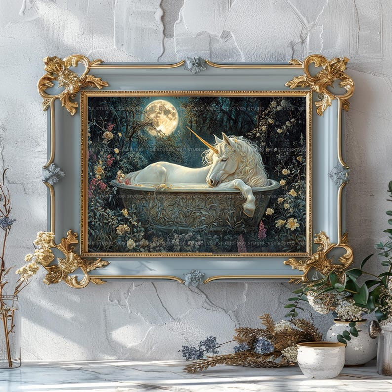 Eenhoorn bad muur kunst print, maanverlichte tuin badkamer decor fantasie paard poster Cottagecore gotische bloemen cadeau horizontale magische scène ac32 afbeelding 2