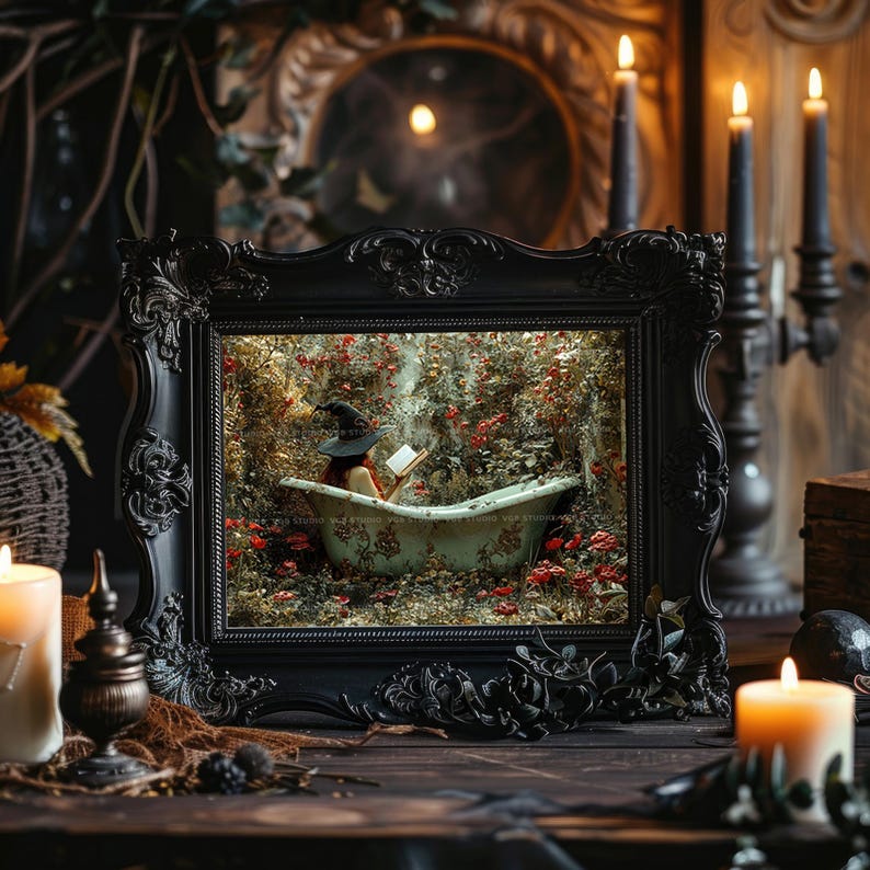 Bruja en la bañera, lámina decorativa para pared, leyendo un libro en un jardín floral, baño de brujas, estilo cottagecore oscuro, fantasía, póster horizontal Whimsigoth S86 imagen 2