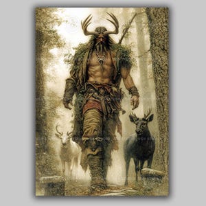 Puede incluir: Impresión de arte digital de una figura musculosa con cornamenta, caminando por un bosque con dos ciervos. La figura está adornada con hojas y piel, y lleva un collar. La obra de arte tiene un tono sepia, con un enfoque en la figura y los ciervos.