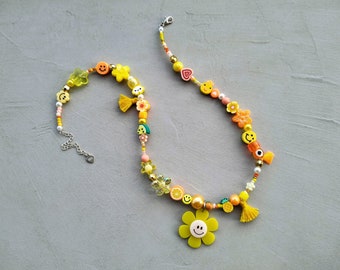 Mismatched yellow necklace, beaded necklace, flower necklace, floral jewelry, summer necklace, kidcore, fairycore, unique piece, gift.