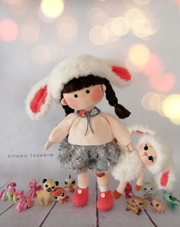 15 Fascinating Crochet Art Dolls and Figures 11 BIRCE Doll Amigurumi Crochet Pattern
