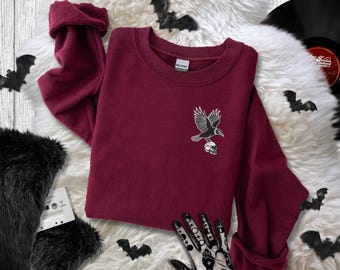 Embroidered Raven and Skull Sweatshirt, Unisex Whimsigoth Crow Sweater, Witchy Halloween Pullovers, Mystical Gothic Sweatshirt, Spooky Tops