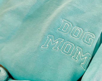 Embroidered Dog Mom Crewneck Sweatshirt