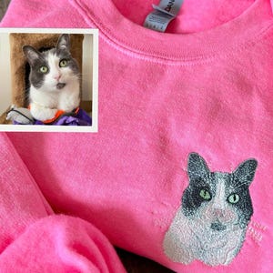 Sudadera personalizada bordada para mascotas: Sudadera de cuello redondo personalizada para perro o gato. imagen 1