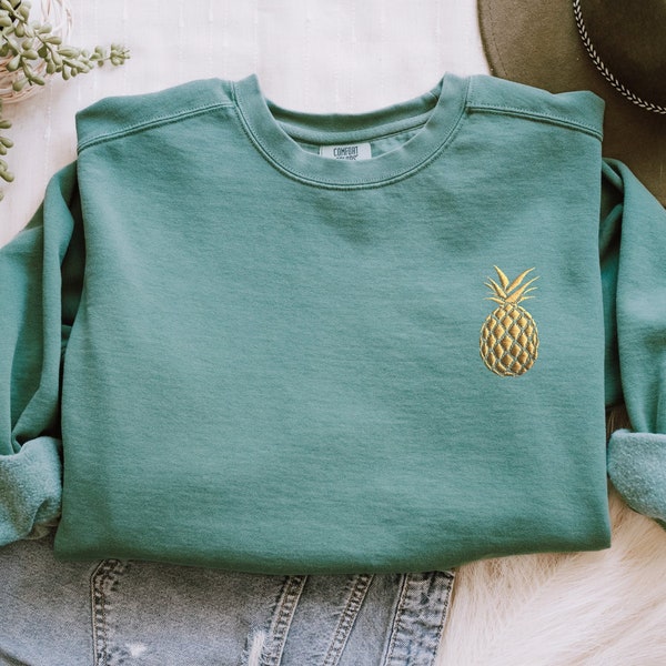 Embroidered Pineapple Sweatshirt, Stitched Crewneck Pineapple Sweater, Pineapple Lover Gifts, Summer Shirt, Womens Vacation Top