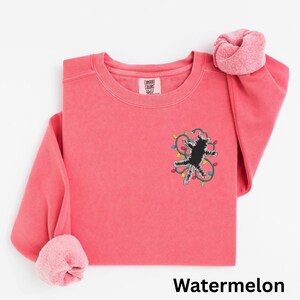 Embroidered Electrocuted Cat Christmas Lights Sweatshirt: Funny Holiday Pullover image 6