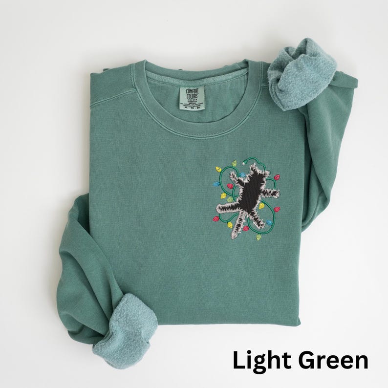 Embroidered Electrocuted Cat Christmas Lights Sweatshirt: Funny Holiday Pullover image 3