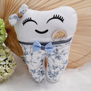 Tooth bag, customizable baby tooth comforter