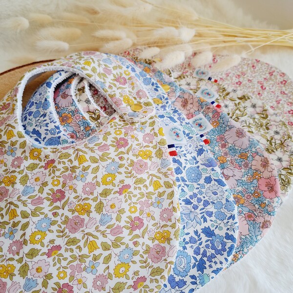 Liberty baby bib