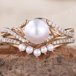 Einzigartige Perle Verlobungsring Set Rose Gold Braut Set Akoya Perle Infinity Ring Moissanite Cluster Ring Art Deco Blatt Ring Stapelring Set