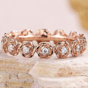 Unique Rose Flower Ring Rose Gold Moissanite Wedding Band Floral Stackable Rings Diamond Ring Vintage Wedding Ring Promise Rings for Women