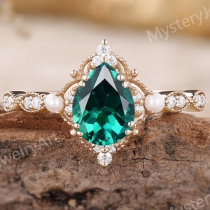 Vintage Emerald Engagement Ring Rose Gold Ring Dainty Pearl Ring Moissanite Cluster Ring Emerald Ring Art Deco Ring Promise Rings for Women
