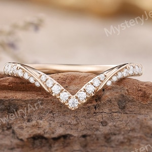 Rose Gold Chevron Moissanite Wedding Band, Art Deco Curved Ring, Thin Anniversary Band