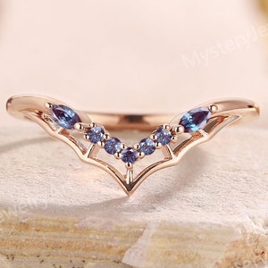 Alexandrite Spider Web Ring Rose Gold Gothic Wedding Band Alexandrite Curved Wedding Band Alexandrite Stackable Rings Halloween Ring for Her