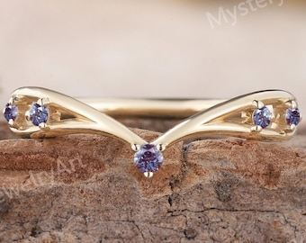 Unique Alexandrite Wedding Band Rose Gold Curved Wedding Ring Alexandrite Ring Chevron Ring Vintage Rings Custom Stackable Rings for Women