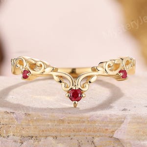 Vintage Ruby Stackable Rings Solid Gold Curved Wedding Band Garnet Floral Ring Art Deco Ruby Ring Wedding Ring Anniversary Gifts for Her