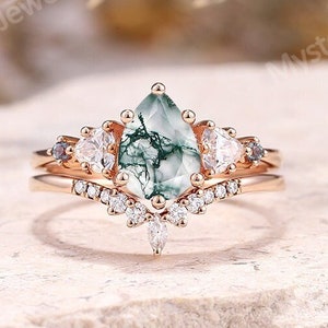 Vintage Moss Agate Engagement Ring Set Rose Gold Wedding Ring Triangle Moissanite Cluster Ring Unique Moss Agate Ring Promise Ring for Women