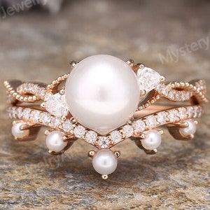 Unique Round Shaped Akoya Pearl Engagement Ring Set Rose Gold Triangle Cut Moissanite Wedding Ring Personalized Anniversary Gifts for Her