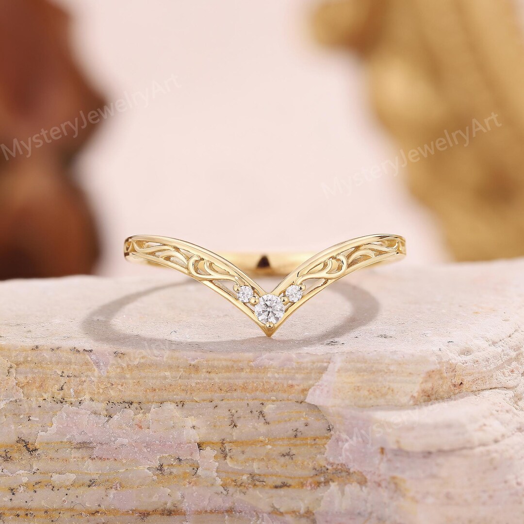 Rose Gold Floral Moissanite Wedding Band, Art Deco Chevron Ring ...