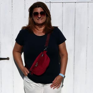 Bauchtasche Cord beere, Reißverschluss bordeaux, Hip Bag Cord, Gürteltasche, Crossbag, Breitcord , Festival Tasche, Bauchtasche