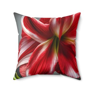 Amaryllis Throw Pillow, Red Throw Pillow, Red Accent Pillow, Amaryllis Accent Pillow, Floral Throw Pillow, Floral Accent Pillow